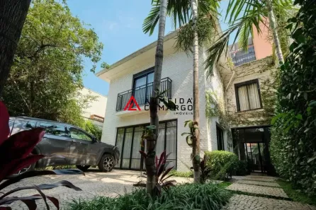 Casa com 4 Quartos para venda ou aluguel, 300m² no Jardim Paulistano, São Paulo