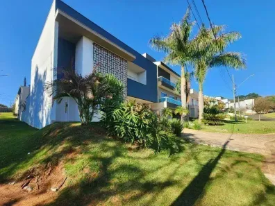 Casa de Condomínio com 3 Quartos à venda, 284m² no Esperança, Londrina