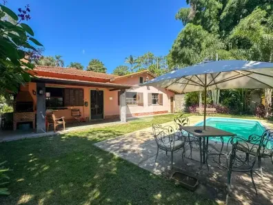 Casa com 3 Quartos à venda, 153m² no Bonsucesso, Petrópolis