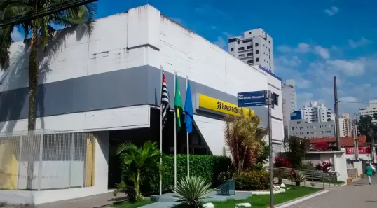 Imóvel Comercial à venda, 845m² no Pitangueiras, Guarujá