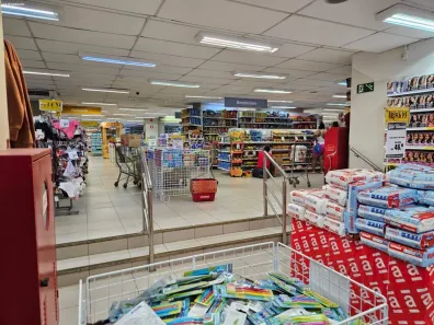 Ponto Comercial para alugar, 1250m² no Pituba, Salvador