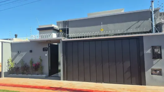 Casa com 2 Quartos à venda, 134m² no Jardim Tijuca, Campo Grande