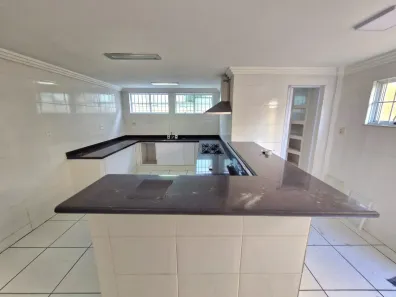 Casa de Condomínio com 4 Quartos à venda, 250m² no Freguesia (Jacarepaguá), Rio de Janeiro