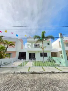 Casa com 4 Quartos à venda, 160m² no Buraquinho, Lauro de Freitas