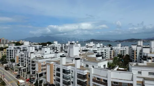 Apartamento com 2 Quartos à venda, 64m² no Abraão, Florianópolis