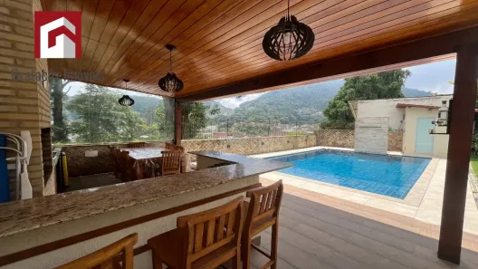 Casa com 8 Quartos à venda, 250m² no Saldanha Marinho, Petrópolis