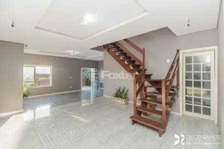 Sobrado com 4 Quartos à venda, 300m² no Vila Assunção, Porto Alegre