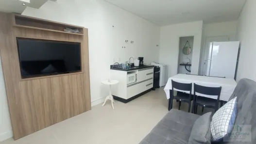 Apartamento com 1 Quarto à venda, 51m² no Canasvieiras, Florianópolis