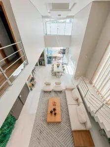 Sobrado com 3 Quartos à venda, 330m² no Gávea, Uberlândia