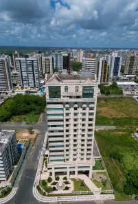 Apartamento com 4 Quartos à venda, 743m² no Calhau, São Luís