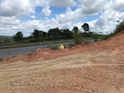 Lote/Terreno à venda, 27000m² no Florida, Esmeraldas