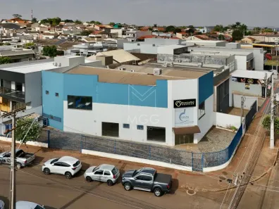 Galpão/Depósito/Armazém com 1 Quarto para venda ou aluguel, 470m² no Antares, Londrina