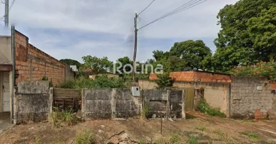 Lote/Terreno à venda, 360m² no Jardim Brasília, Uberlândia