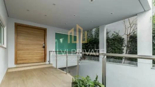 Casa com 5 Quartos à venda, 700m² no Jardim Luzitânia, São Paulo