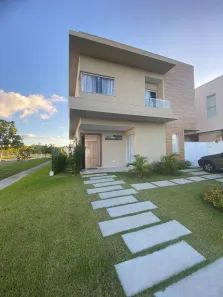 Casa de Condomínio com 4 Quartos para alugar, 216m² no Jardim Limoeiro, Camaçari