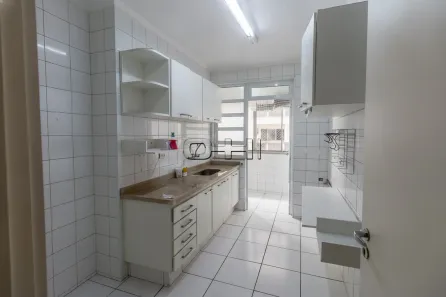 Apartamento com 3 Quartos para alugar, 130m² no Itaim Bibi, São Paulo