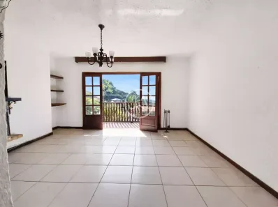 Apartamento com 2 Quartos à venda, 94m² no Retiro, Petrópolis