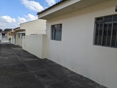 Casa com 2 Quartos à venda, 41m² no Pinheirinho, Curitiba