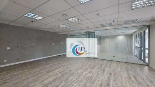 Sala Comercial para alugar, 230m² no Vila São Francisco (Zona Sul), São Paulo