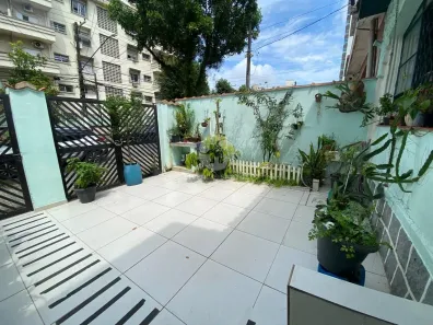 Sobrado com 2 Quartos à venda, 187m² no Campo Grande, Santos