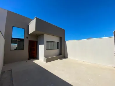 Casa com 3 Quartos à venda, 80m² no Nova Serrana, Sete Lagoas