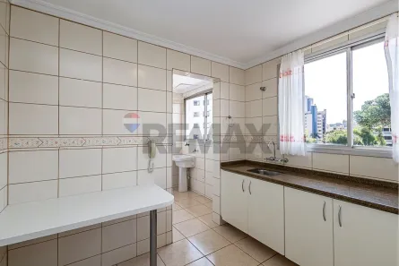 Apartamento com 2 Quartos para alugar, 70m² no Bigorrilho, Curitiba