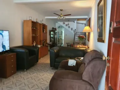 Casa com 4 Quartos à venda, 225m² no Santo Amaro, São Paulo