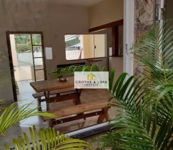 Casa com 4 Quartos à venda, 151m² no Centro, Caraguatatuba