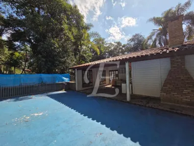 Casa com 4 Quartos para alugar, 400m² no Caraguatá, Mairiporã
