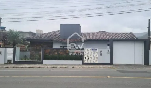 Casa com 4 Quartos à venda, 818m² no Centro, Guaramirim