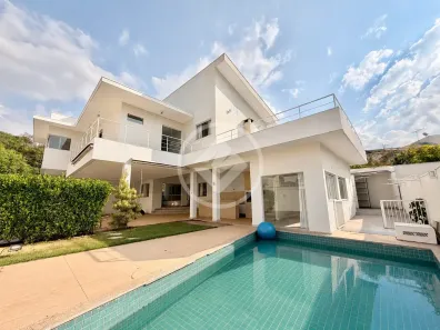 Casa de Condomínio com 5 Quartos à venda, 360m² no Loteamento Portal do Sol II, Goiânia