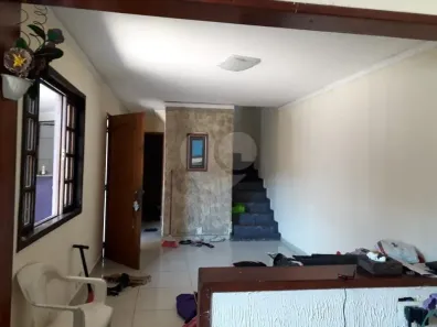 Sobrado com 4 Quartos à venda, 103m² no Jardim Maria Rosa, Taboão da Serra