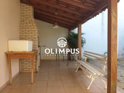 Casa com 5 Quartos à venda, 220m² no Brasil, Uberlândia
