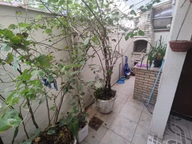 Sobrado com 3 Quartos à venda, 150m² no Aparecida, Santos