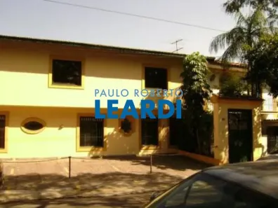 Sobrado com 3 Quartos para alugar, 700m² no Vila Olímpia, São Paulo