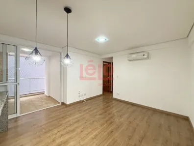 Apartamento com 2 Quartos para alugar, 66m² no Zona 07, Maringá
