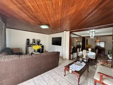 Casa com 4 Quartos à venda, 200m² no Adrianópolis, Manaus
