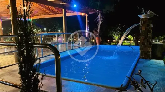 Fazenda/Sítio com 3 Quartos à venda, 300m² no , Hidrolândia