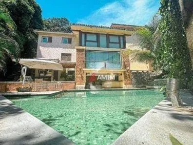 Casa de Condomínio com 3 Quartos à venda, 450m² no São Francisco, Niterói