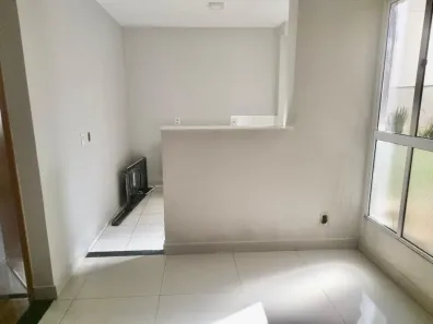 Apartamento com 2 Quartos para alugar, 47m² no Olímpico, Londrina
