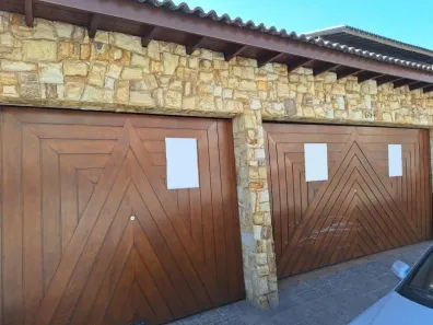 Casa com 3 Quartos à venda, 300m² no Umuarama, Osasco