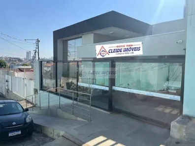 Imóvel Comercial com 5 Quartos para alugar, 205m² no Areão, Cuiabá