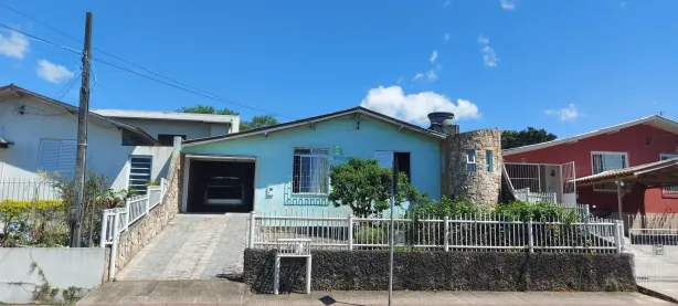 Casa com 3 Quartos à venda, 68m² no Serraria, São José