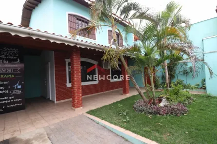 Sobrado com 6 Quartos à venda, 250m² no , Peruíbe