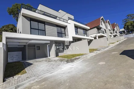 Sobrado com 3 Quartos à venda, 124m² no Abranches, Curitiba