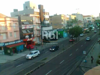 Apartamento com 3 Quartos à venda, 80m² no São Geraldo, Porto Alegre
