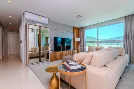Apartamento com 4 Quartos para alugar, 130m² no Centro, Balneário Camboriú