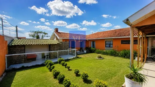 Casa com 4 Quartos à venda, 700m² no Cajuru, Curitiba