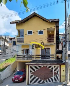 Casa de Condomínio com 3 Quartos à venda, 180m² no Jardim Rio das Pedras, Cotia