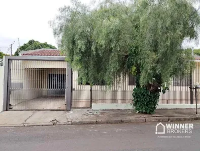 Casa com 2 Quartos à venda, 74m² no Vila Santa Izabel, Maringá